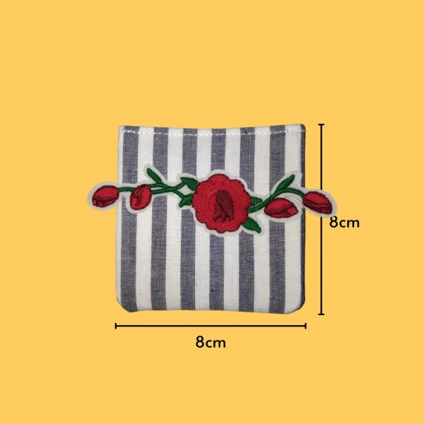Red string of flowers Iron-on Embroidery