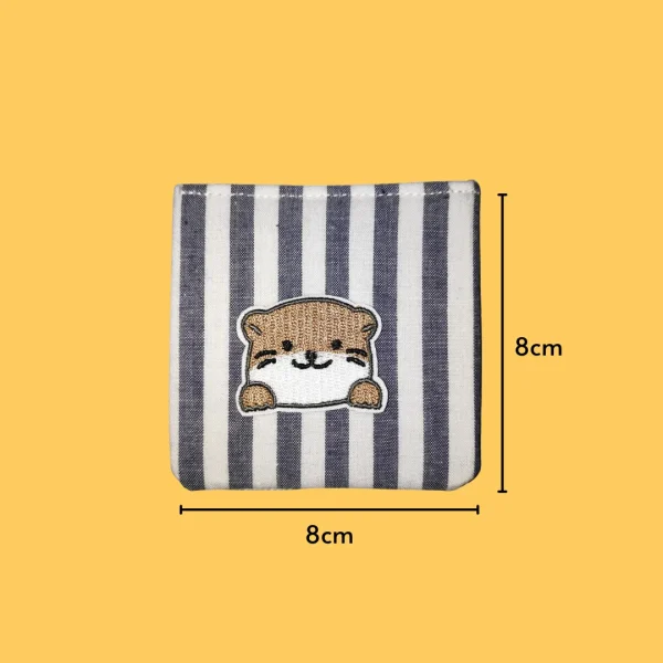 Cute otter Iron-on Embroidery