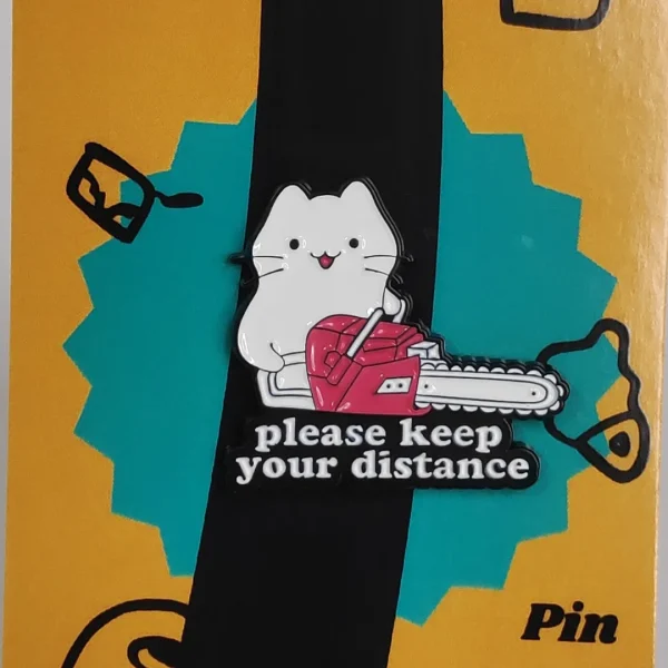 Chainsaw White Cat Enamel Pin