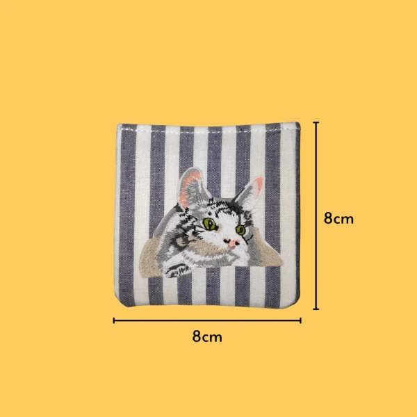 Gray Tabby Cat Iron-on Embroidery