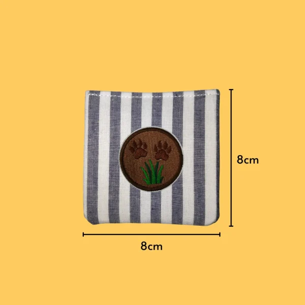 Animal Paws and Grass Badge Iron-on Embroidery