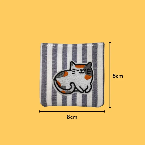 Relaxing Calico Cat Iron-on Embroidery